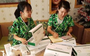 ngôi nhà mỹ phẩm lona