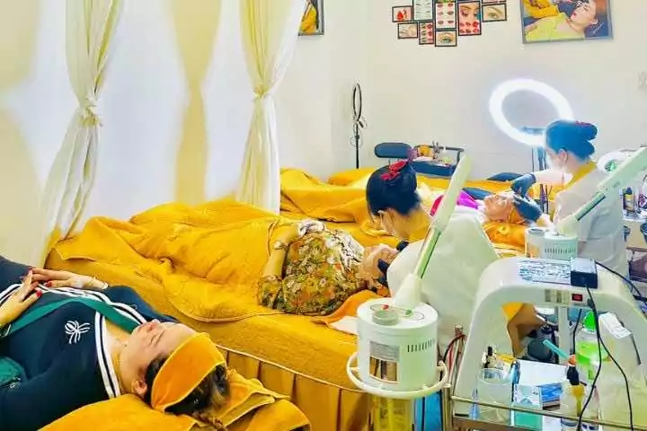 Ellen Beauty & Spa trị mụn An Giang - Ellen Beauty & Spa