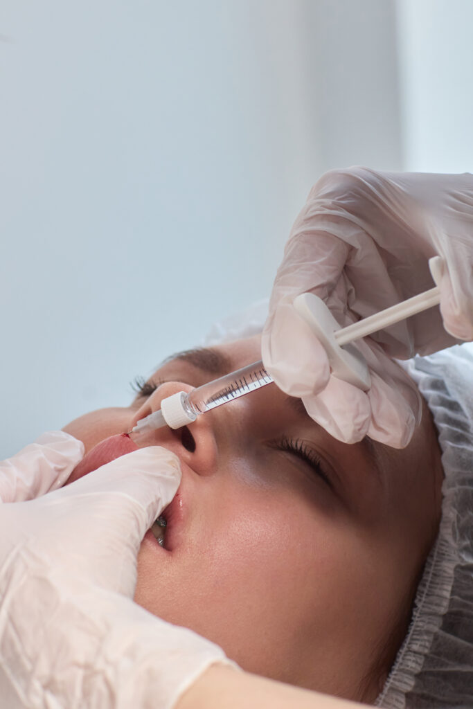 Địa chỉ tiêm filler uy tín Cà Mau được khẳng định qua các dịch vụ tiêm filler Cà Mau với đội ngũ thẩm mỹ viện tiêm filler Cà Mau chuyên nghiệp