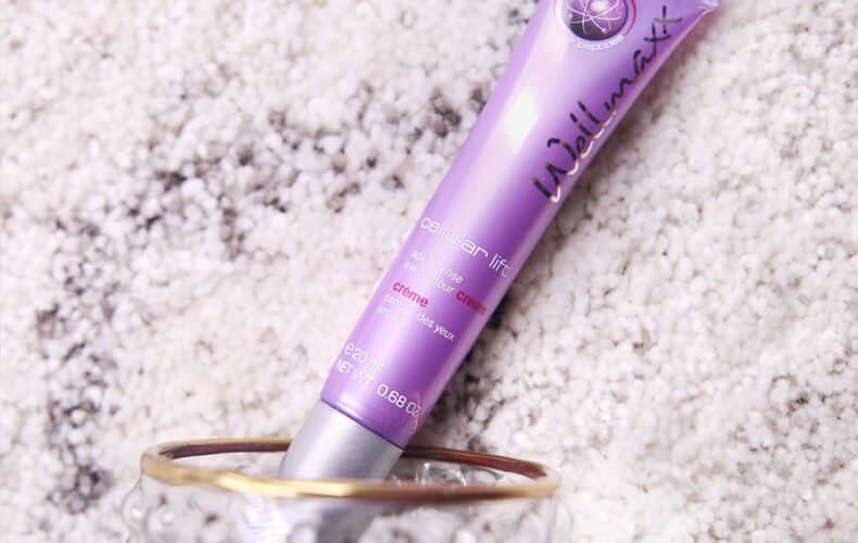 Được phát triển bởi các chuyên gia da liễu, mỹ phẩm chính hãng Wellmaxx cung cấp dưỡng chất cần thiết, tái tạo và bảo vệ làn da trước các tác nhân môi trường.
