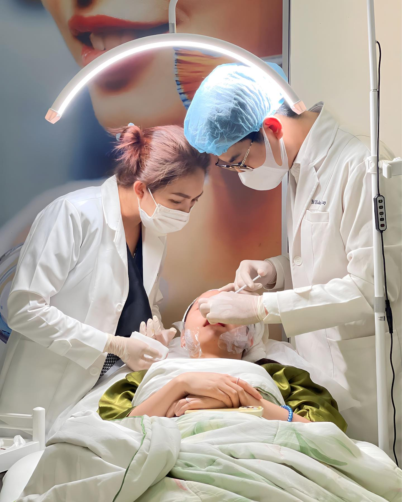 Lona Home Spa NPP các sản phẩm dưỡng da cao cấp Châu Âu