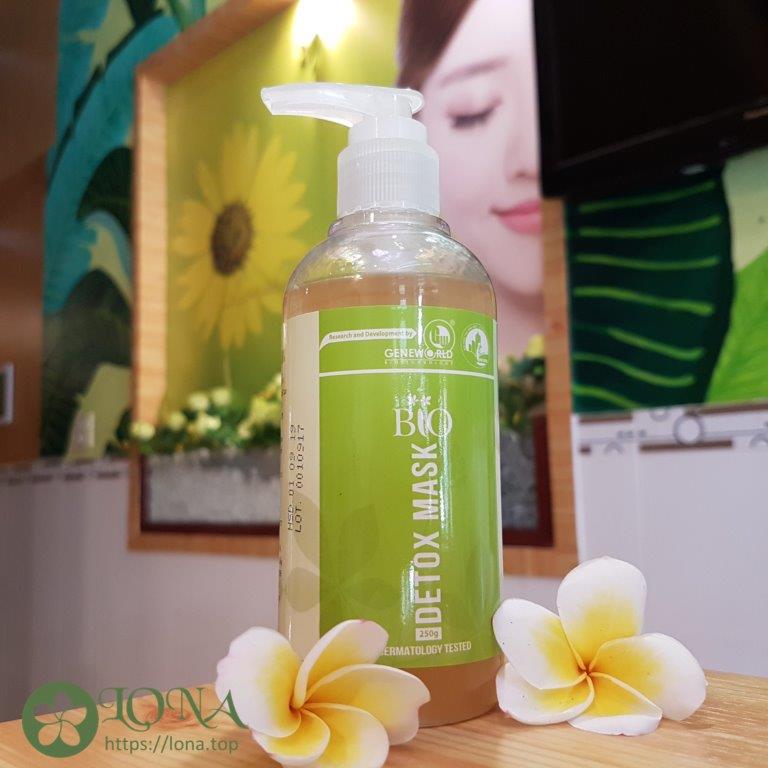Mặt nạ BIO DETOX MASK 250g là giải pháp thải độc da hiệu quả, giúp loại bỏ độc tố và phục hồi lớp da một cách mềm mịn.