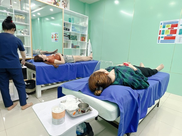 Trung Tâm Làm Đẹp Huynh Hy