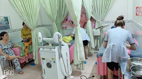 thẩm mỹ viện Hậu Giang cho trị mụn tại Hà Anh