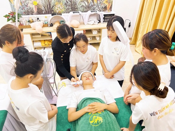 Viện Thẩm Mỹ MISS THU